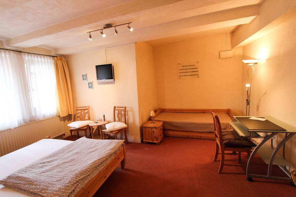 Hotel Deutsches Haus Northeim Extérieur photo